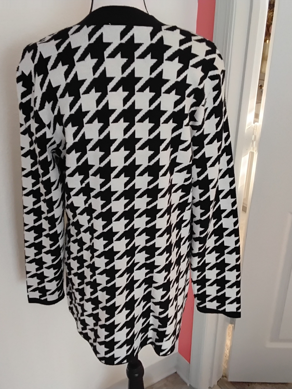 Express Black & White Houndstooth Blazer Cardigan - Picture 2 of 3